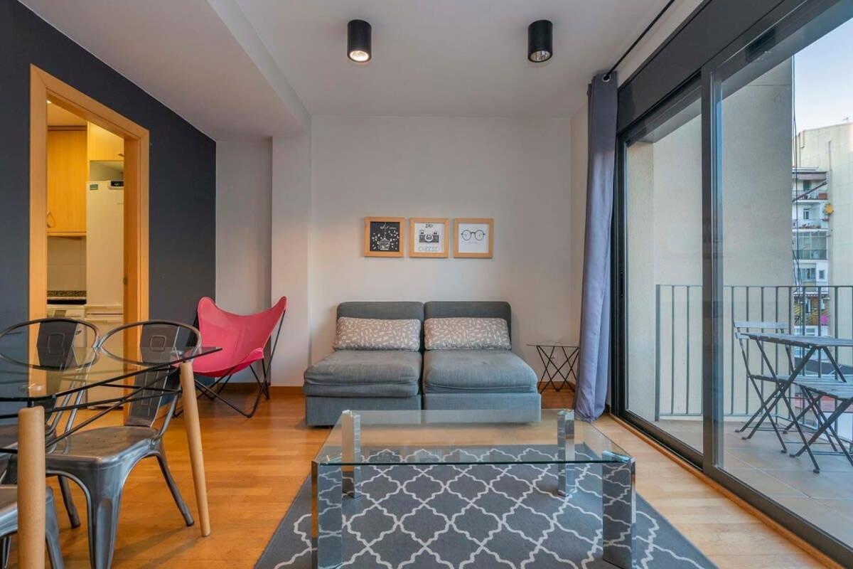 Modern And Bright Apartment In Eixample 3-1 Барселона Екстер'єр фото