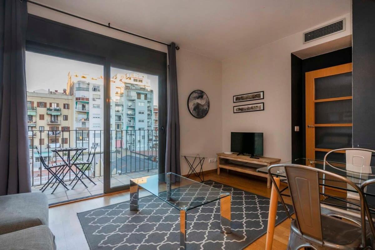 Modern And Bright Apartment In Eixample 3-1 Барселона Екстер'єр фото